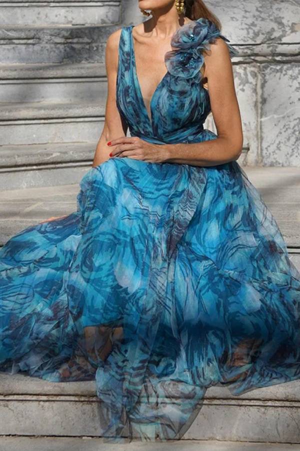 Blue Printed Deep V-Backless Tulle Evening Gown