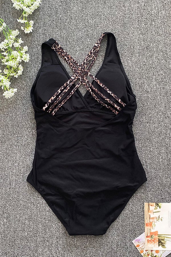 Solid Color Open Back Three-dimensional Striped One-piece Swimsuit