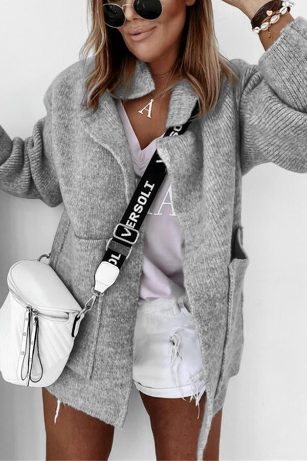Large Pocket Loose Cardigan Sweater with Suit Collar