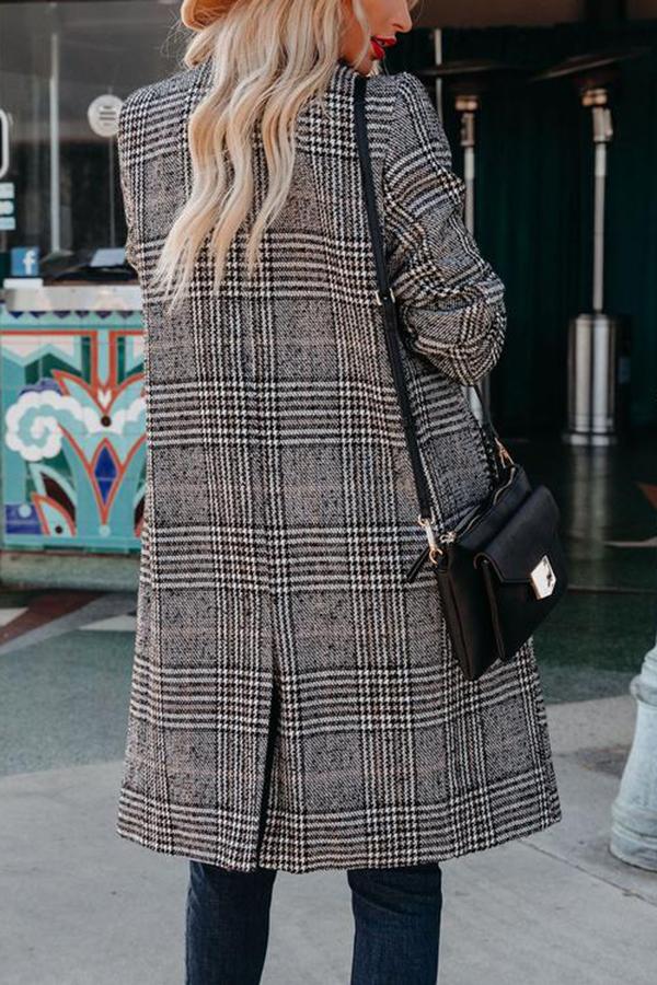 Pocketed Houndstooth Coat