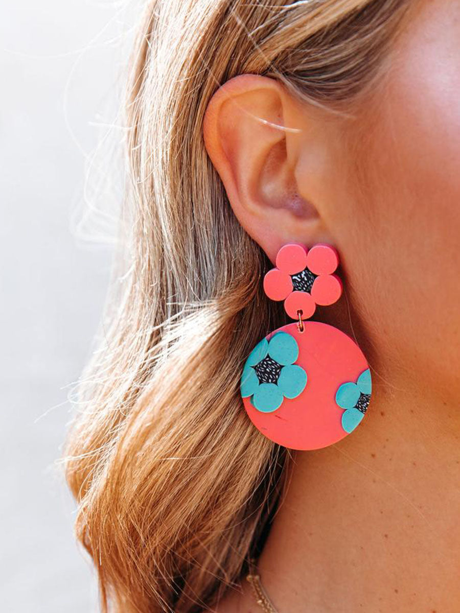 FLOWER PUFF STATEMENT EARRINGS