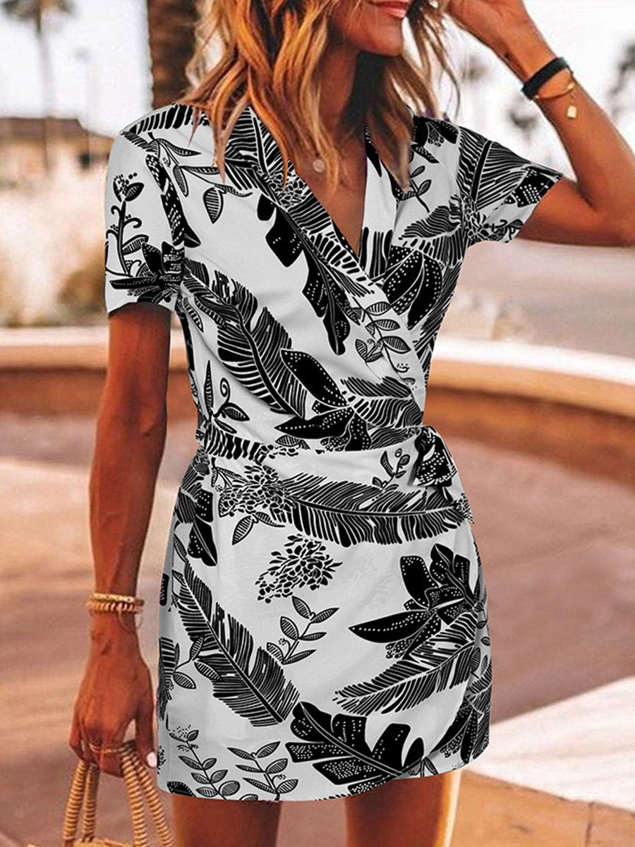 Collar and leaf print mini dress