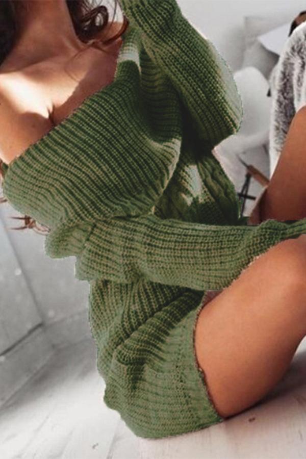 One-line Collar Off-shoulder Bag Hip Sweater