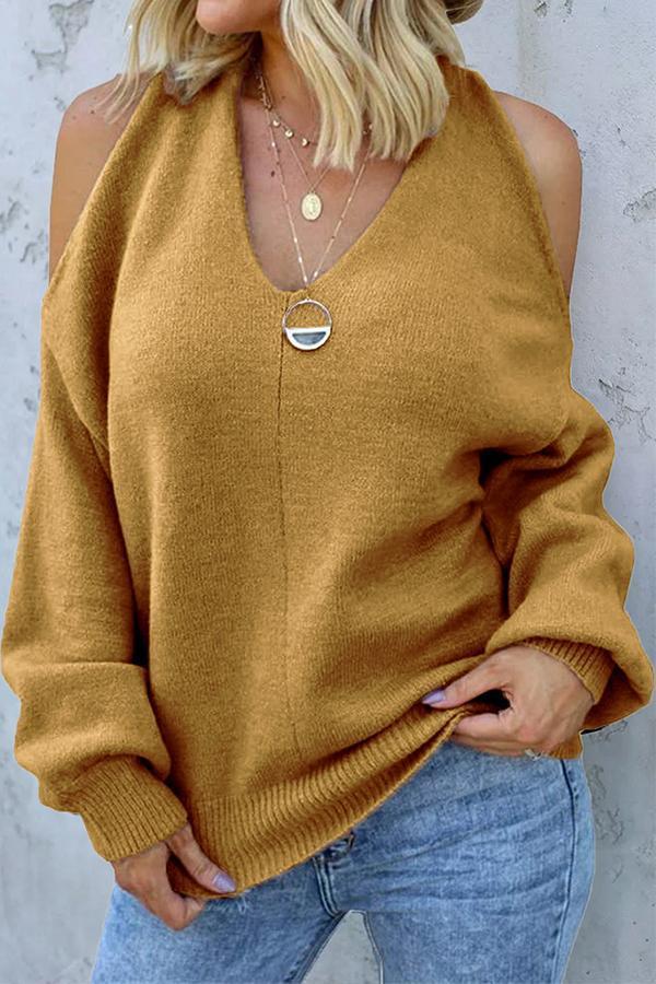 Off-the-shoulder Knitted Sweater