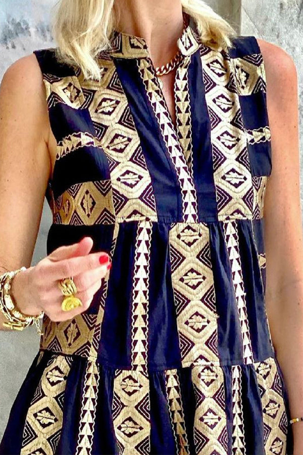 Printed Sleeveless Holiday Dress