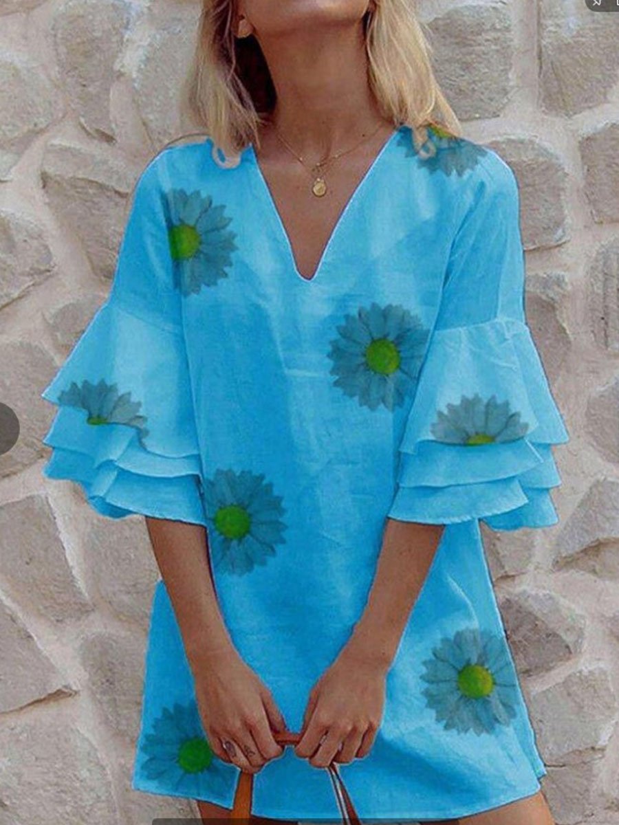 Daisy Print V-neck Flared Sleeve Babydoll Dress