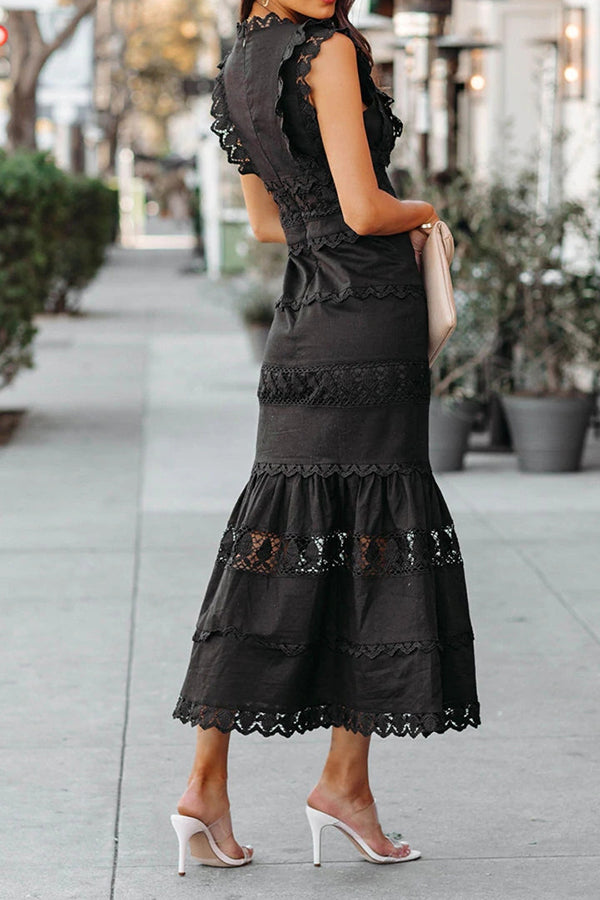 Elegant Lace Solid V-Neck Sleeveless Panel Slim Fit Maxi Dress