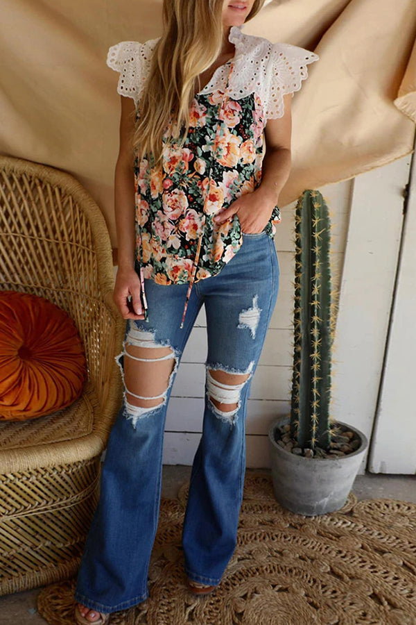 Printed V-Neck Sleeveless Lace Panel Casual T-Shirt