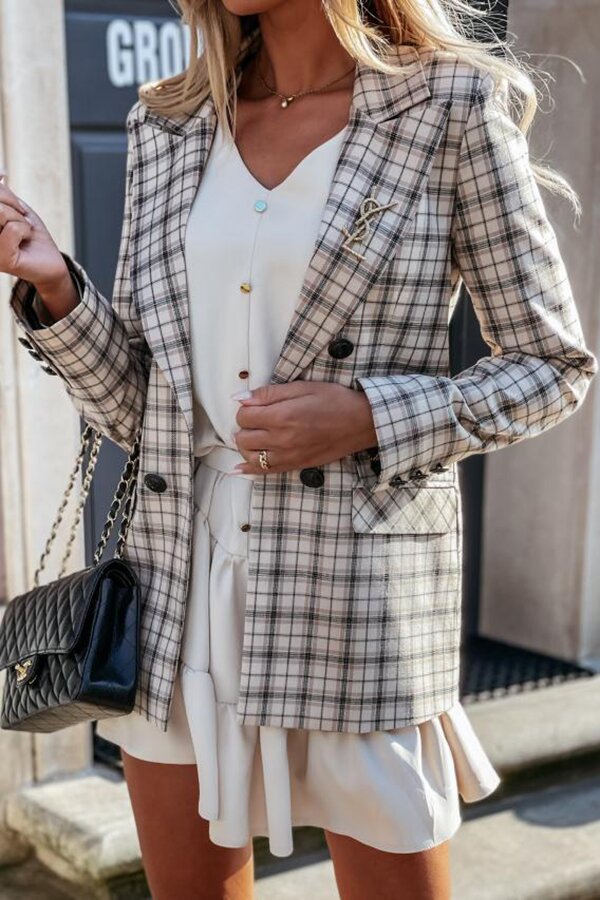 Casual Plaid Wide Collar Button Blazer