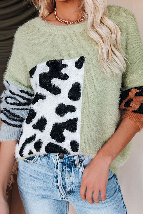 Color Contrasting Leopard Print Sweater