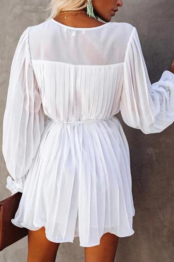 V-Neck Solid Color Pleat Chiffon Dress