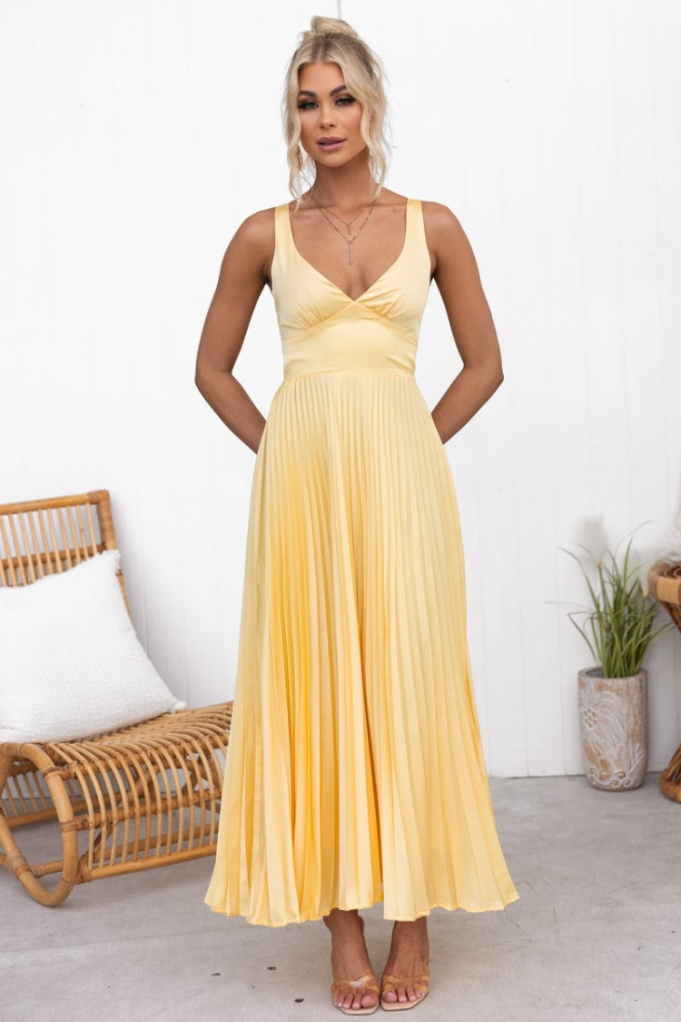 Tucson Sunset Pleated Back Elastic Umbrella Maxi Dress