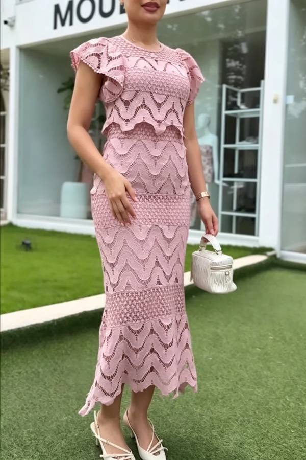 Verina Ripple Lace Embroidered Fabric Bell Sleeve Back Tie-up Pencil Midi Dress
