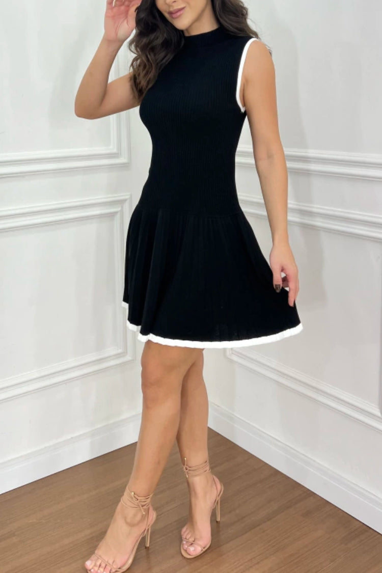BLACK PLEASED KNITTING DRESS