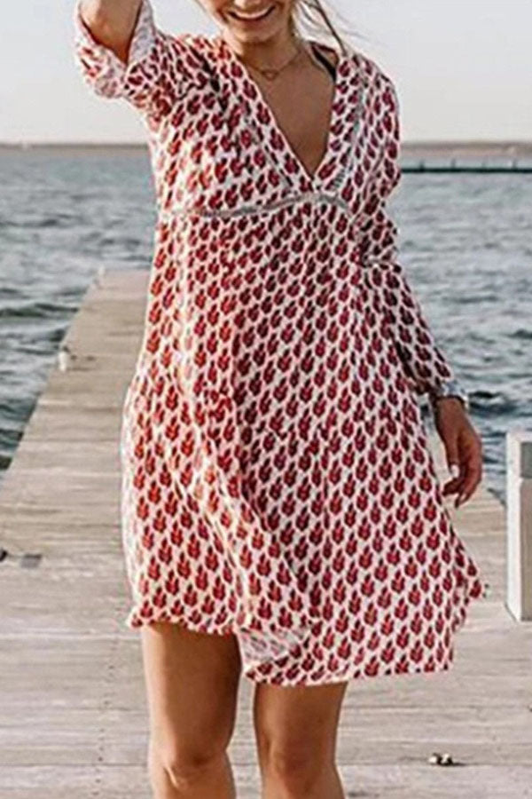 Stunning V-Neck 3/4 Sleeve Printed Mini Dress