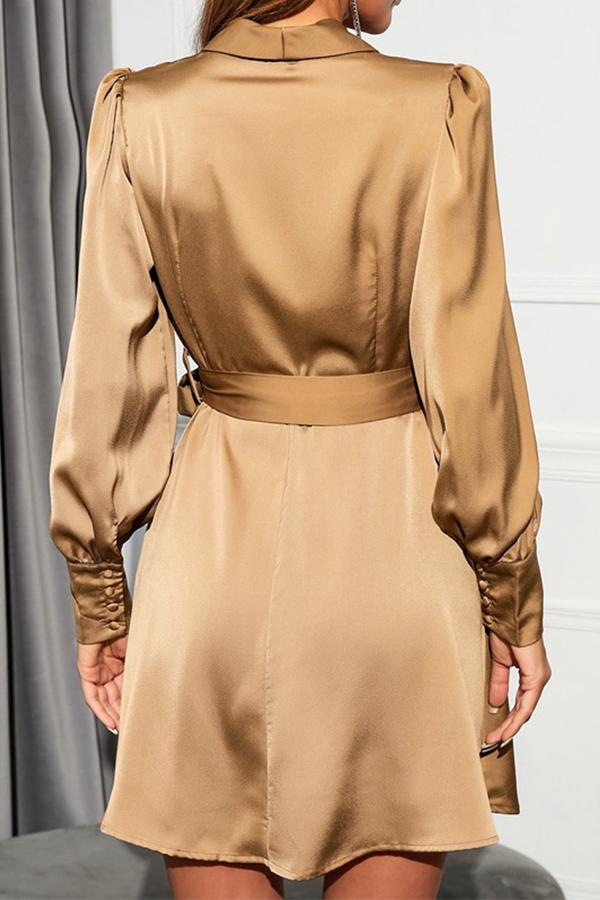 V-neck Waistband Slimming Cardigan Short A-line Skirt