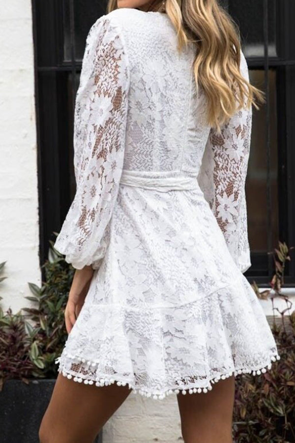 Long Sleeve V-neck Tie Up Lace Princess Dress