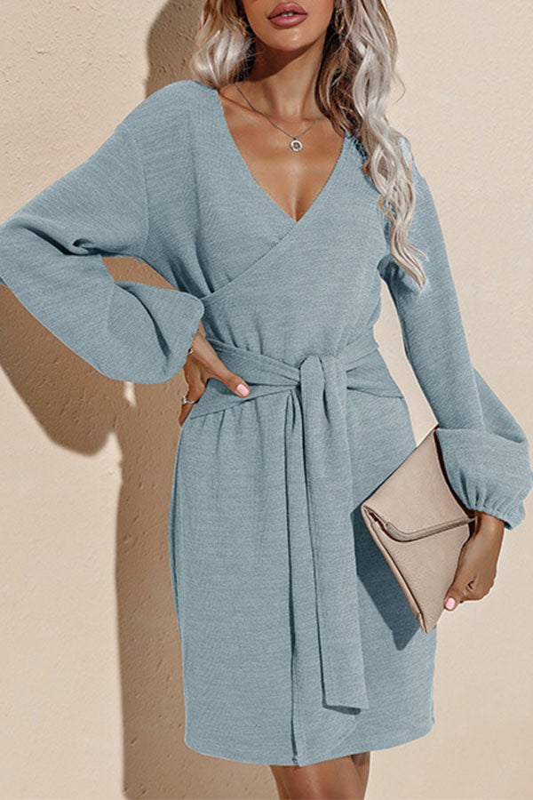 Solid Color V Neck Long Sleeve Lace Up Dress