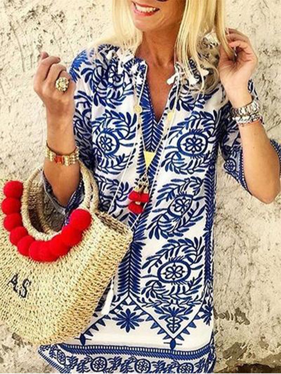 Fashion Five-Sleeve Printed Deep V-Neck Dress