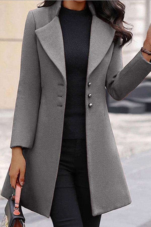 Mid-length Wide Collar Boucle Overcoat