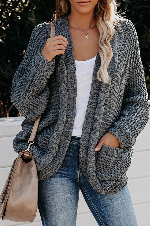 Button cord cardigan sweater coat with thick stitches