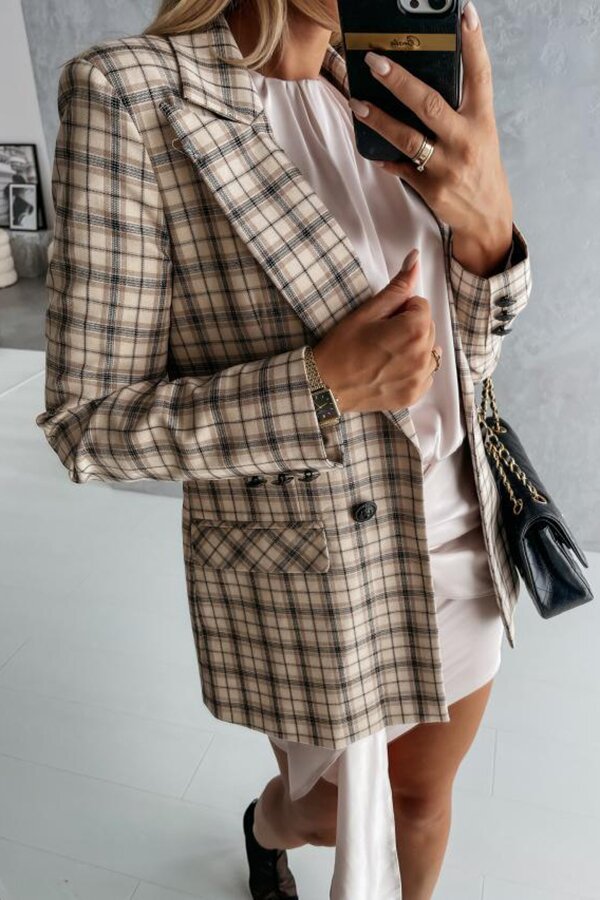 Casual Plaid Wide Collar Button Blazer