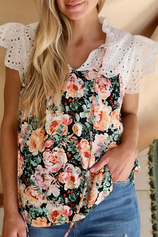 Printed V-Neck Sleeveless Lace Panel Casual T-Shirt