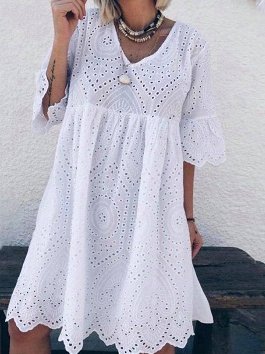 Chic V-neck Solid Half-sleeve Lace Loose Dress
