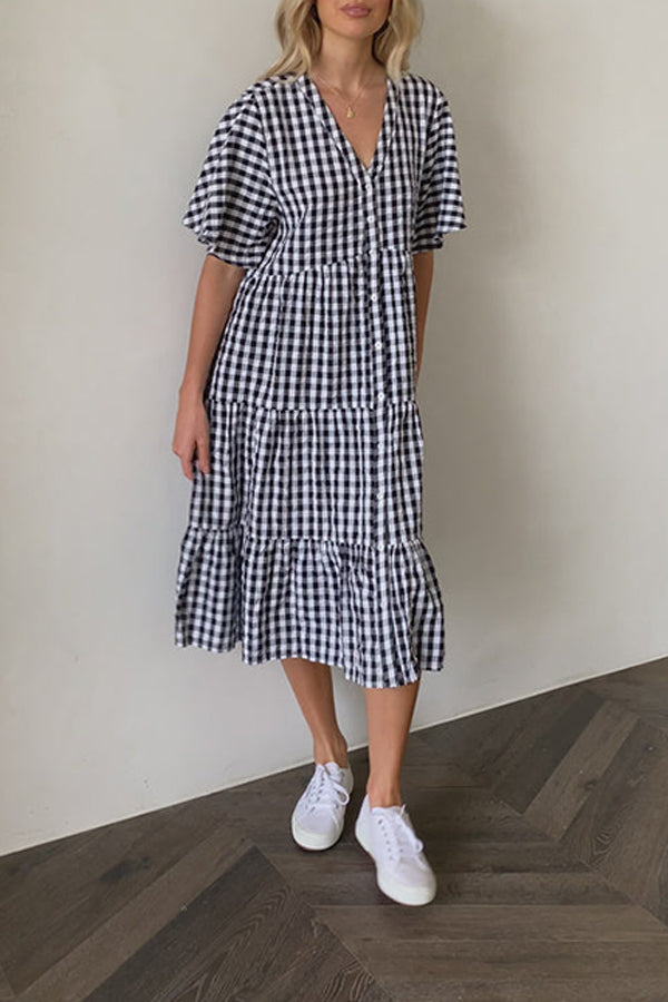 Short-sleeved Black and White Plaid V-neck Doll Dress