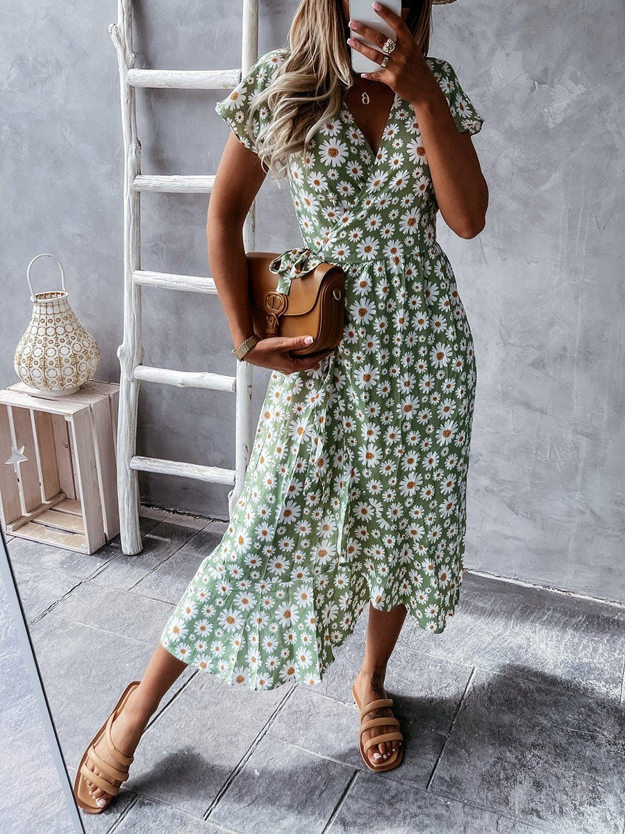 Daisy Print V-neck Short Sleeve Wrap Maxi Dress