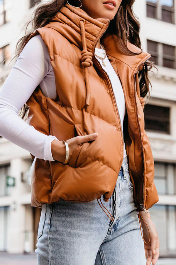 SHELTON POCKETED HOODED PUFFER DOWN VEST