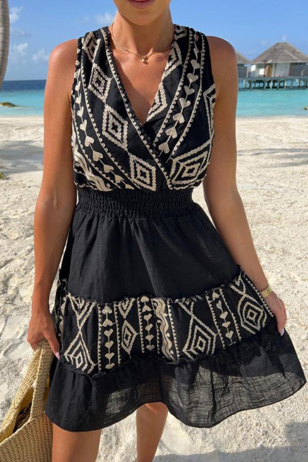 Fashion V-neck Sleeveless Embroidered Print Dress