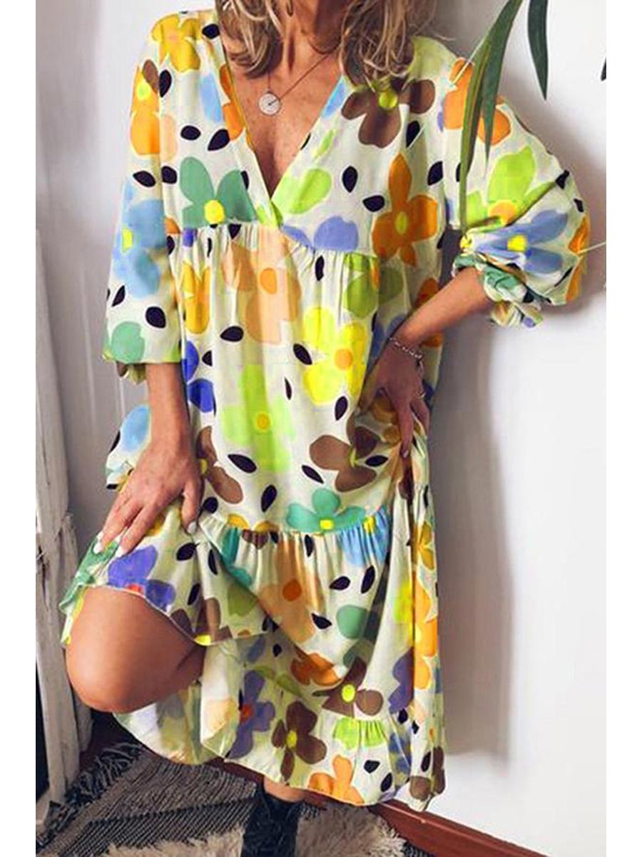 Smart Pattern Print V Neck Dress