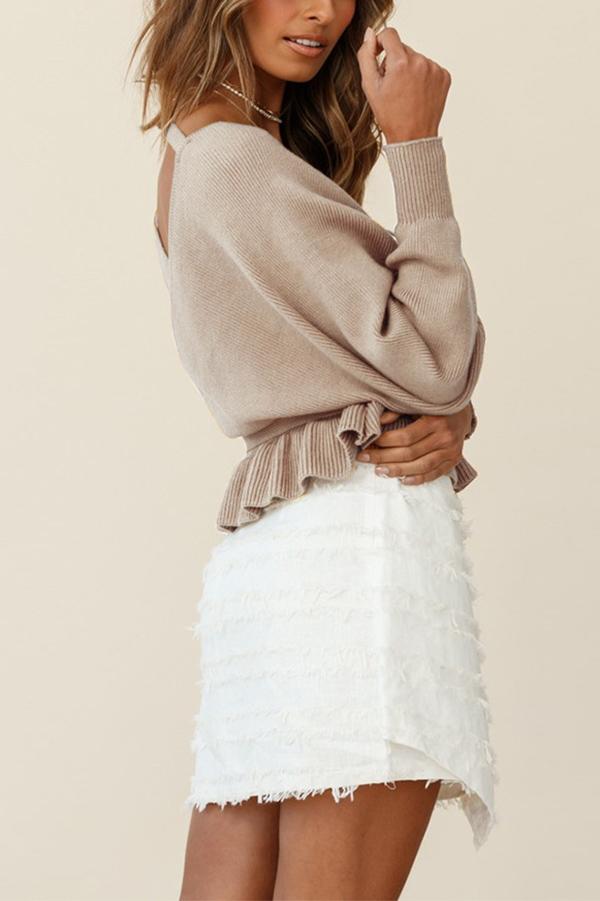 V-neck Slim Belt Sweater