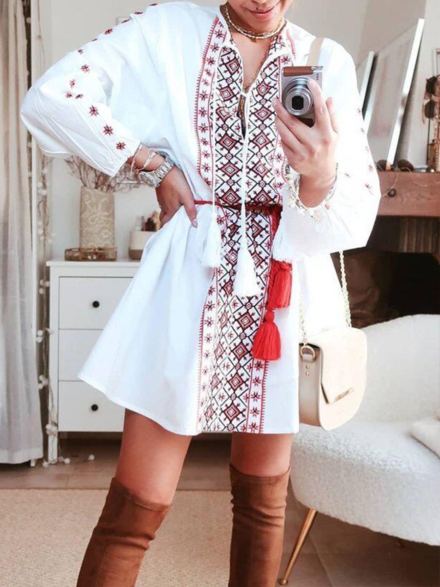 Tribe Print V-neck Lace-up Long Sleeve Vacation Dress