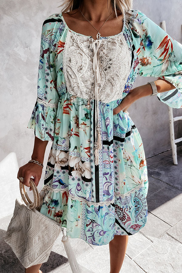 PRINTED SEQUIN SEVEN-PART SLEEVE DRESS