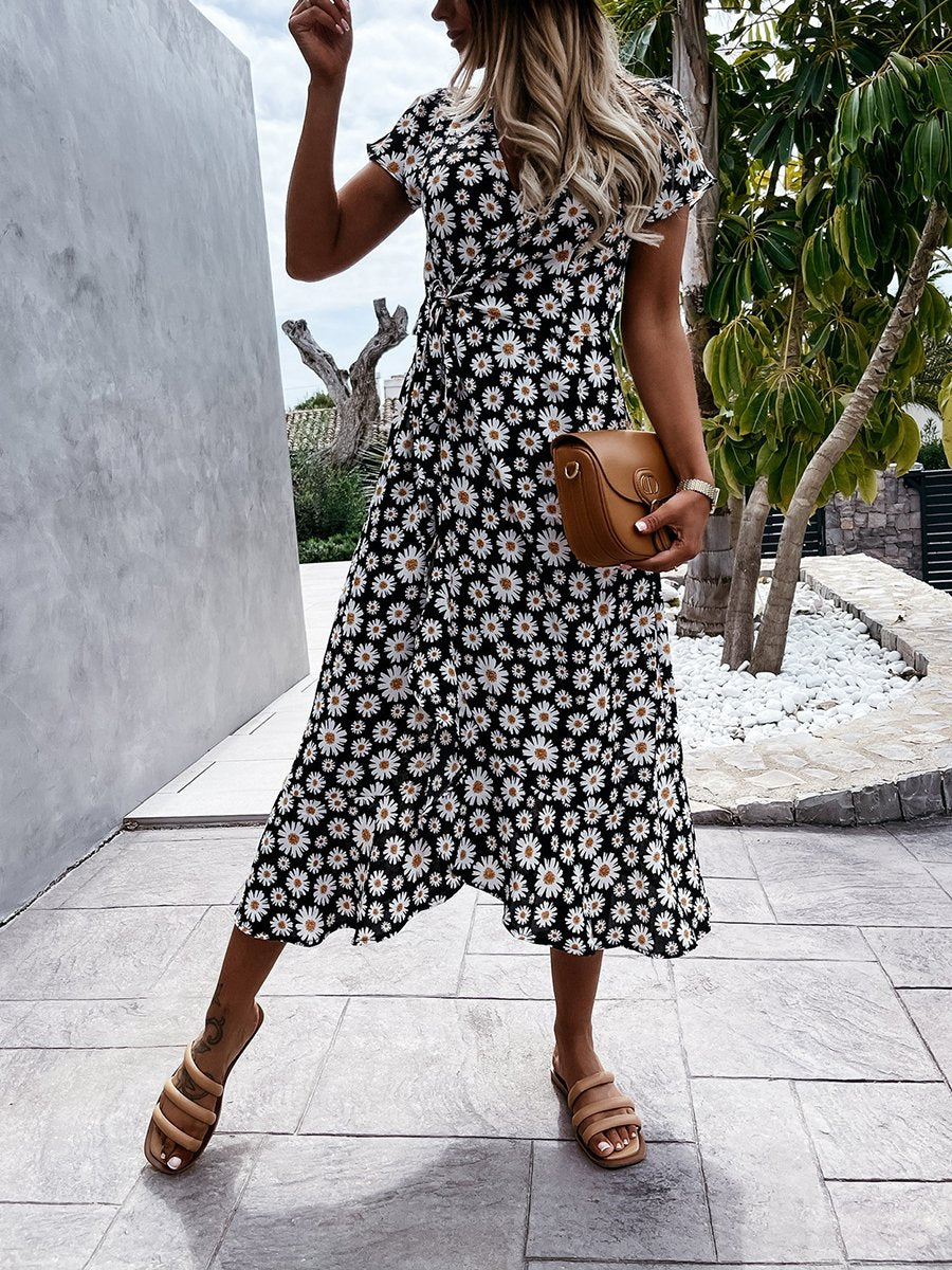 Daisy Print V-neck Short Sleeve Wrap Maxi Dress