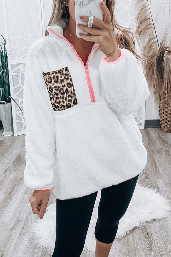 KEEPING ME WARM PULLOVER