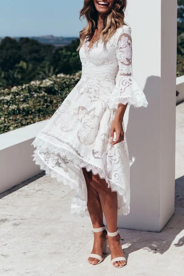 Women's Fashion Lace Irregular Flared Sleeve Dress